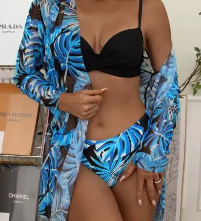 Bali | Bikinis, jossa on rantapeite