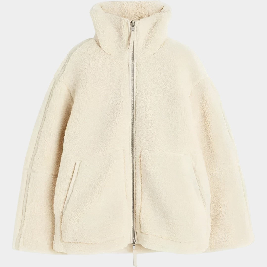 Petra – oversized teddy-takki naisille vetoketjulla