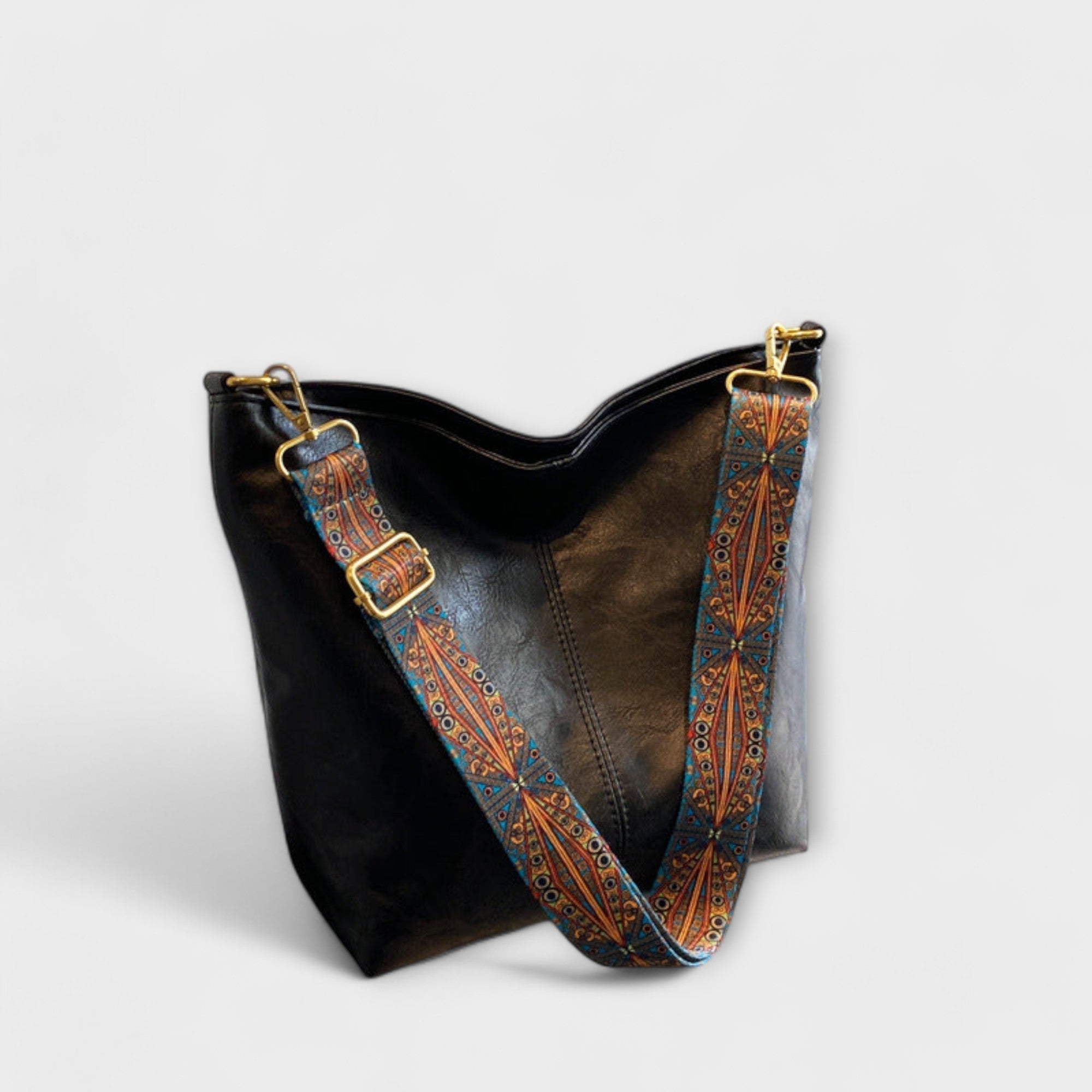 Elegantti vintage-laukku