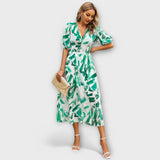 Tyylikäs Midi Mekko